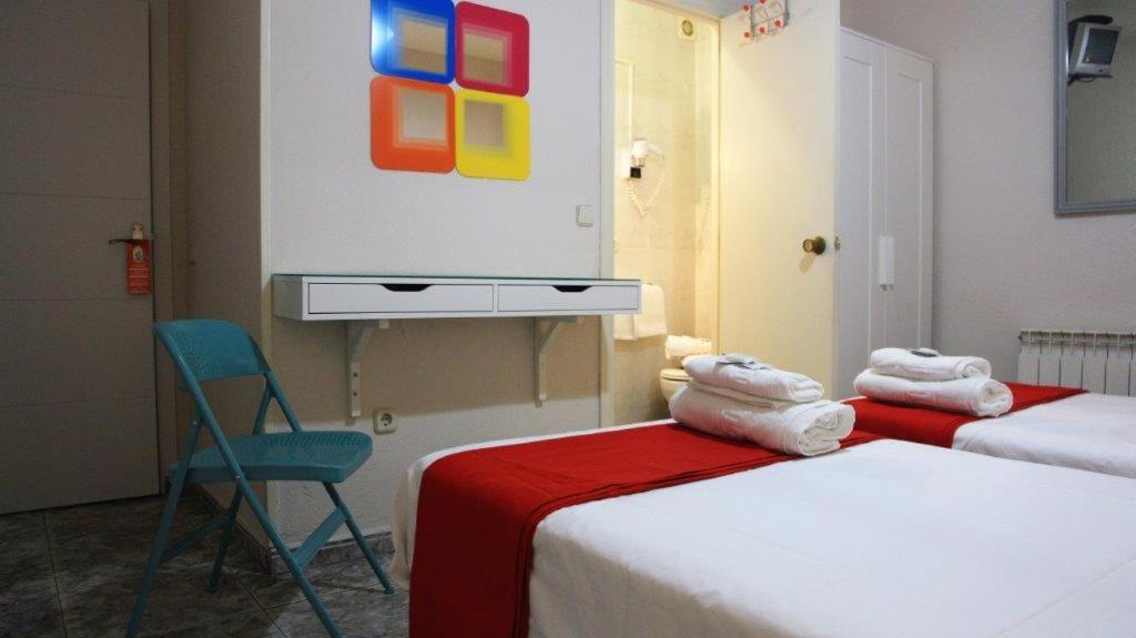 Ch Antonio Hotel Madrid Room photo